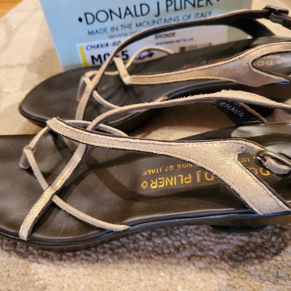 Donald Pliner Chava sandals